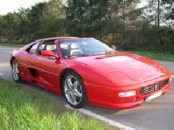 В Италии обнаружена поддельная Ferrari